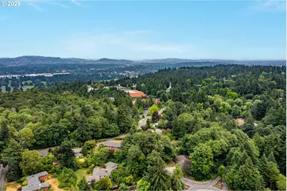 9940 SW Terwilliger Blvd, Portland, OR 97219 - Photo 45