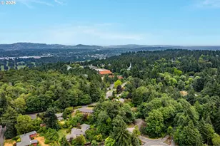 9940 SW Terwilliger Blvd, Portland, OR 97219 - Photo 45