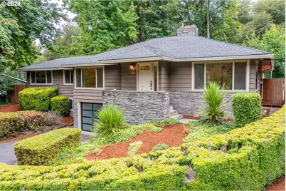 9940 SW Terwilliger Blvd, Portland, OR 97219 - Photo 37