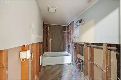 2145 Arthur St, Eugene, OR 97405 - Photo 7