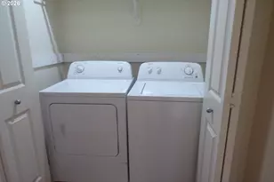 16056 NW Centine Ln, Portland, OR 97229 - Photo 11