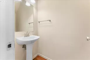 16056 NW Centine Ln, Portland, OR 97229 - Photo 13