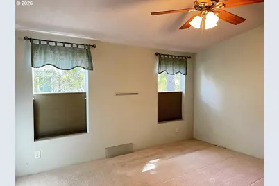 148 Outer Dr, Florence, OR 97439 - Photo 19