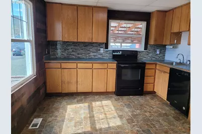 314 Hillcrest Pl, Baker City, OR 97814 - Photo 5