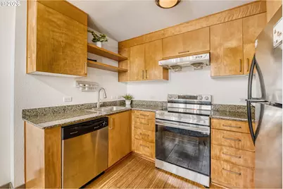 111 SW Harrison St #7H, Portland, OR 97201 - Photo 13