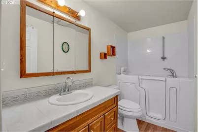 10501 S Rosewood Way, Molalla, OR 97038 - Photo 13