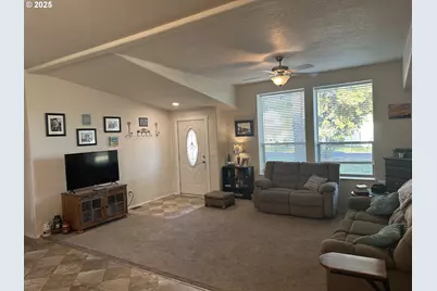 61988 West Rd, La Grande, OR 97850 - Photo 9