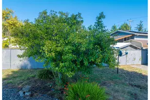 2800 Ridgeway Dr, Reedsport, OR 97467 - Photo 33
