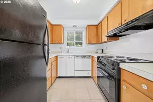 2800 Ridgeway Dr, Reedsport, OR 97467 - Photo 11