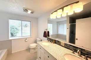 2800 Ridgeway Dr, Reedsport, OR 97467 - Photo 17