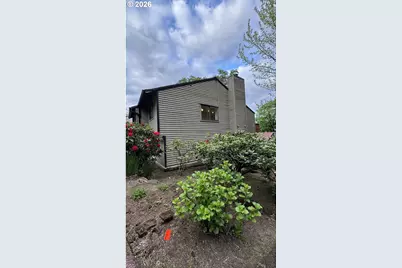 2800 Treetop Ln, West Linn, OR 97068 - Photo 27