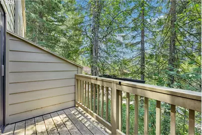 38 Cervantes Cir, Lake Oswego, OR 97035 - Photo 23