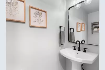 38 Cervantes Cir, Lake Oswego, OR 97035 - Photo 13