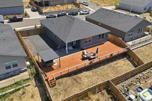 580 Wetleau Dr, Lowell, OR 97452 - Photo 45