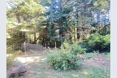 42065 Vista Dr, Port Orford, OR 97465 - Photo 35