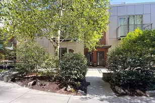 922 NW 11th Ave, Portland, OR 97209 - Photo 31