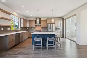 29280 SW Costa Circle, Wilsonville, OR 97070 - Photo 9