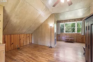 90357 Thomson Ln, Vida, OR 97488 - Photo 29