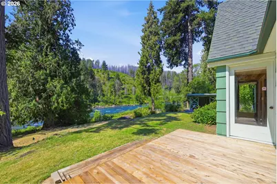 90357 Thomson Ln, Vida, OR 97488 - Photo 37