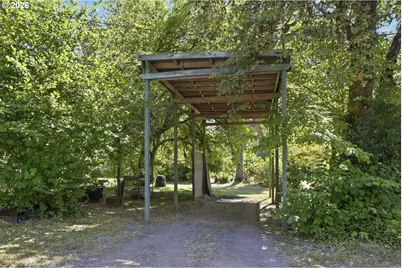 90357 Thomson Ln, Vida, OR 97488 - Photo 41