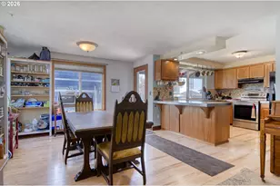 52320 SW Taylor St, Scappoose, OR 97056 - Photo 7