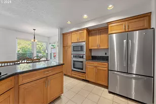 15540 Partridge Dr, Lake Oswego, OR 97035 - Photo 13