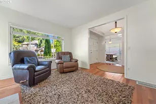 15540 Partridge Dr, Lake Oswego, OR 97035 - Photo 23