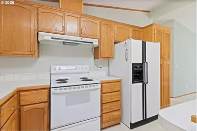 17548 NW Shady Fir Loop #21, Beaverton, OR 97006 - Photo 5