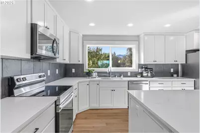 163 Alpha Dr, Longview, WA 98632 - Photo 9