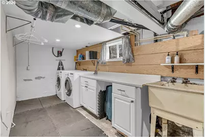 8465 SW Blake St, Tualatin, OR 97062 - Photo 29