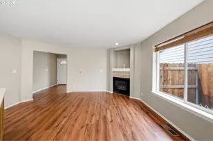 7368 Meadowglen St, Keizer, OR 97303 - Photo 9