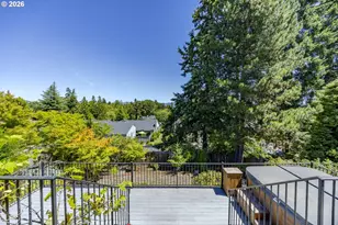 410 Spyglass Dr, Eugene, OR 97401 - Photo 39