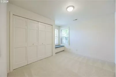 410 Spyglass Dr, Eugene, OR 97401 - Photo 37