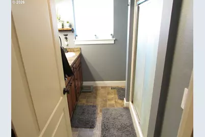 360 Cindy Ln, Mount Angel, OR 97362 - Photo 19