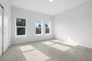 8770 N Newman Ave, Portland, OR 97203 - Photo 19