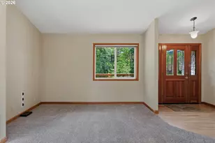 10902 S Huntington Dr, Oregon City, OR 97045 - Photo 21