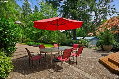 10902 S Huntington Dr, Oregon City, OR 97045 - Photo 13