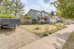 3200 SE Hampton Loop, Troutdale, OR 97060 - Photo 43