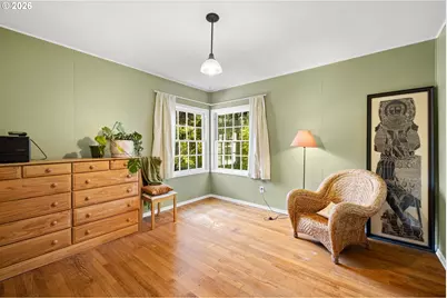 7939 SW 11th Ave, Portland, OR 97219 - Photo 17