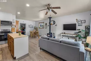 16122 Lava Dr, La Pine, OR 97739 - Photo 7