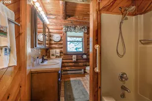 3262 Lake Forest Rd, Chiloquin, OR 97624 - Photo 9