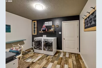 9293 Broadacres Rd NE, Aurora, OR 97002 - Photo 23
