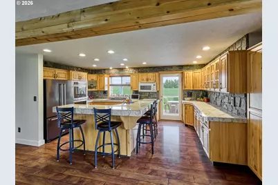 9293 Broadacres Rd NE, Aurora, OR 97002 - Photo 9