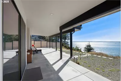 1940 Pacific View Ln, Coos Bay, OR 97420 - Photo 21