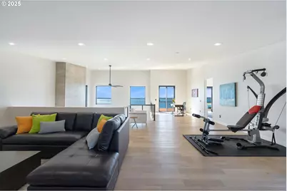 1940 Pacific View Ln, Coos Bay, OR 97420 - Photo 37