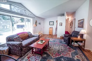 28285 Spencer Creek Rd, Eugene, OR 97405 - Photo 3