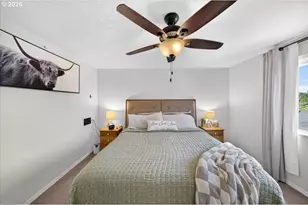 228 E 12th St, Lafayette, OR 97127 - Photo 19