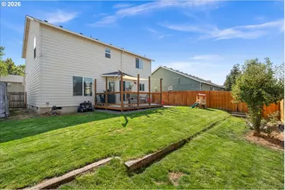 228 E 12th St, Lafayette, OR 97127 - Photo 37
