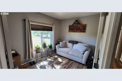 12726 SW Spur Pl, Terrebonne, OR 97760 - Photo 9