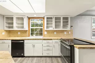 21 Oriole Ln, Lake Oswego, OR 97035 - Photo 9